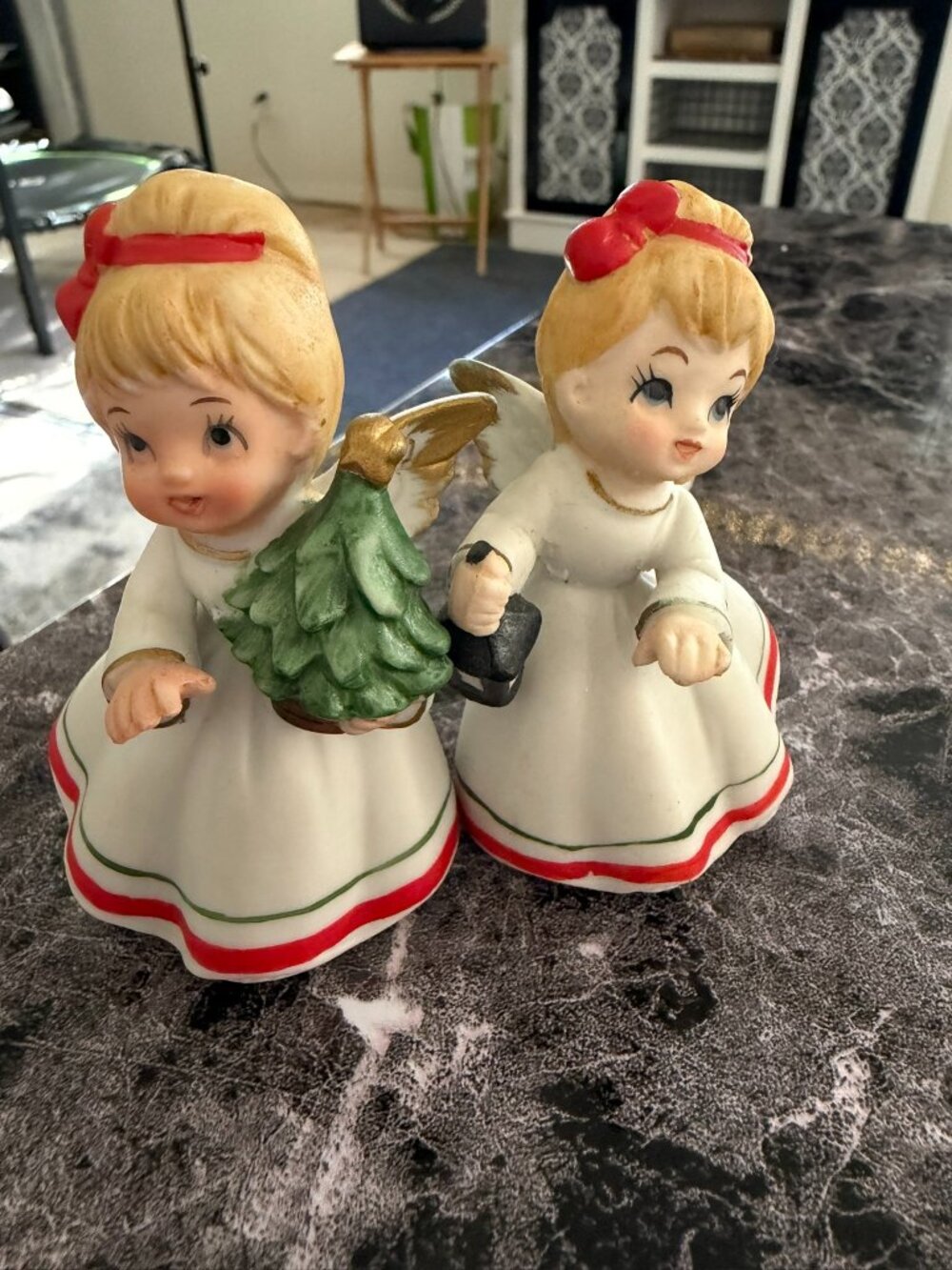 VTG.  Parma by AAI set of 2 Christmas Angel figurines, Made in China